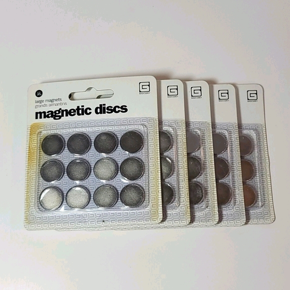 Basic Grey Large Magnets - 5 packs of 12 - Picture 3 of 3